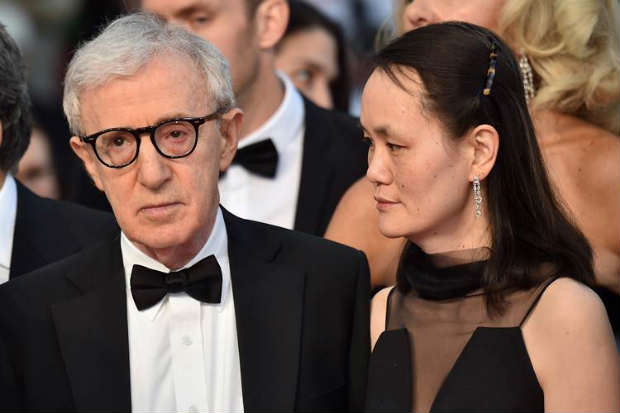 Woody Allen e Soon-Yi no último Festival de Cannes em Cannes, em 15 de maio de 2015. Foto: AFP Photo/ Bertrand Langlois/ Woody Allen e Soon-Yi no último Festival de Cannes em Cannes, em 15 de maio de 2015. Foto: AFP Photo/ Bertrand Langlois/