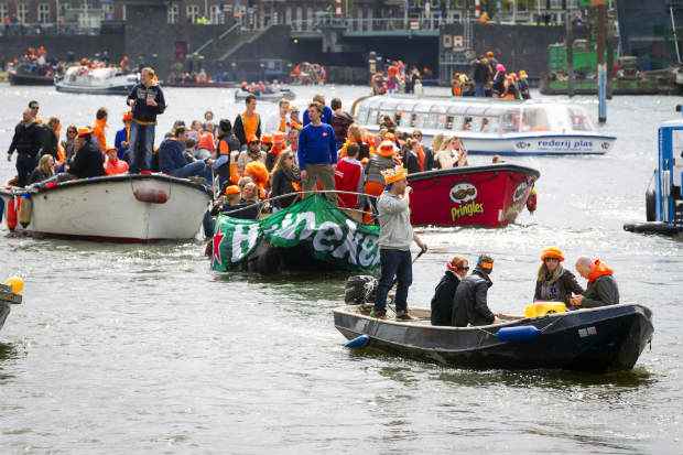 Amsterdã é uma das cidades irmãs do Recife./