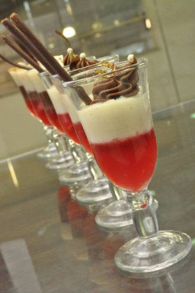 Verrine de morango do chef André Bispo. Foto: André Bispo/divulgação