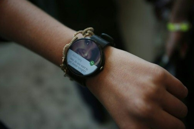 Motorola Moto 360 watch em São Francisco, no dia 25 de junho de 2014. Foto: Stephen Lam /Str/Getty Images North America/AFP Photo/Arquivos/ Motorola Moto 360 watch em São Francisco, no dia 25 de junho de 2014. Foto: Stephen Lam /Str/Getty Images North America/AFP Photo/Arquivos/