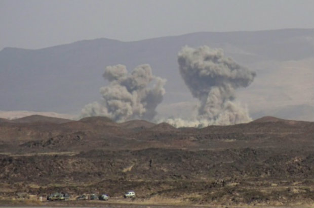 Fumaça é vista em Marib, Iêmen, no dia 29 de maio de 2015. Foto:AFP/Arquivos Abdullah Hassan./ Fumaça é vista em Marib, Iêmen, no dia 29 de maio de 2015. Foto:AFP/Arquivos Abdullah Hassan./