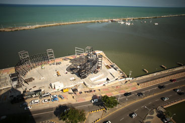 Estrutura está montada no local onde funciona um estacionamento. Foto: Hesíodo Góes/DP/D.A Press