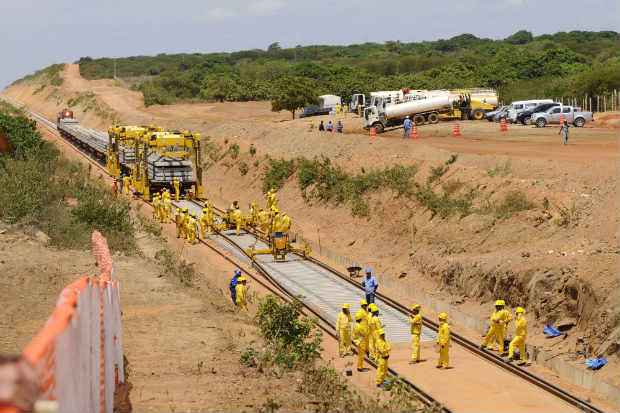 Obra vai custar R$ 11,2 bilhões e tem previsão de ser entregue em julho de 2018. Foto: Ricardo Fernandes/DP/ D.A Press/ Obra vai custar R$ 11,2 bilhões e tem previsão de ser entregue em julho de 2018. Foto: Ricardo Fernandes/DP/ D.A Press/