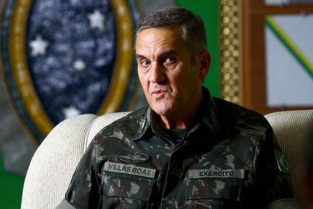 General passou por Pernambuco e concedeu entrevista ao Diario. Foto: Paulo Paiva/DP/D.A. Press/