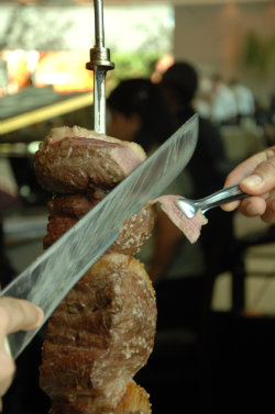 Promoção vale para todos os dias exceto o almoço aos domingos. Foto: Blenda Souto Maior/DP/D.A Press./ Promoção vale para todos os dias exceto o almoço aos domingos. Foto: Blenda Souto Maior/DP/D.A Press./