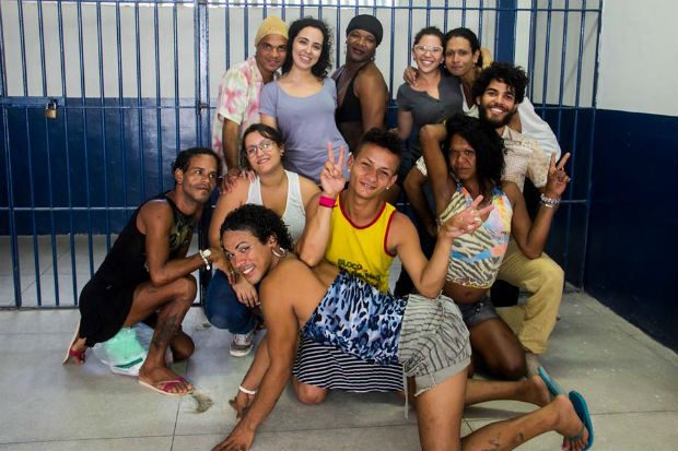 Produção teve apoio do Centro Estadual de Combate a Homofobia que, em 2014, realizou um levantamento das demandas LGBTs no Complexo Prisional do Curado, em defesa dos direitos humanos. Foto: Dindas/Divulgação