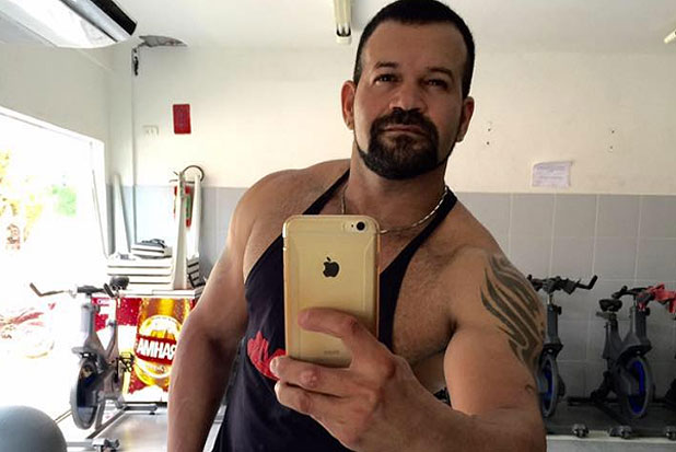 A previs&atilde;o &eacute; de que o corpo do cantor seja sepultado nesta segunda-feira. Foto: Facebook/Reprodu&ccedil;&atilde;o/