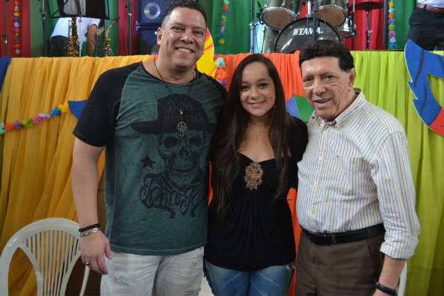 Com o tema De pai para filho, sim senhor! O carnaval de Claudionor, evento terá shows de Nonô Germano, Liv Moraes e a Orquestra das Pás./ Com o tema De pai para filho, sim senhor! O carnaval de Claudionor, evento terá shows de Nonô Germano, Liv Moraes e a Orquestra das Pás./