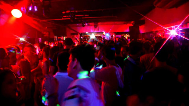 Clube Metrópole, na Boa Vista, promove seis festas durante o carnaval, incluindo o Baile Deles, evento exclusivamente para o público masculino. 