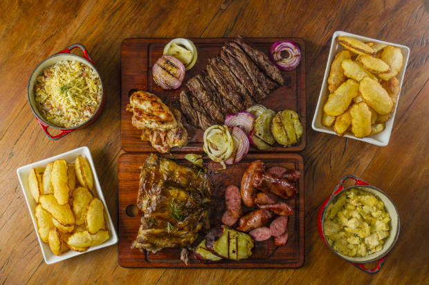 Restaurante oferece pratos para compartilhar. Foto: Greg Rosa/Divulgacao/