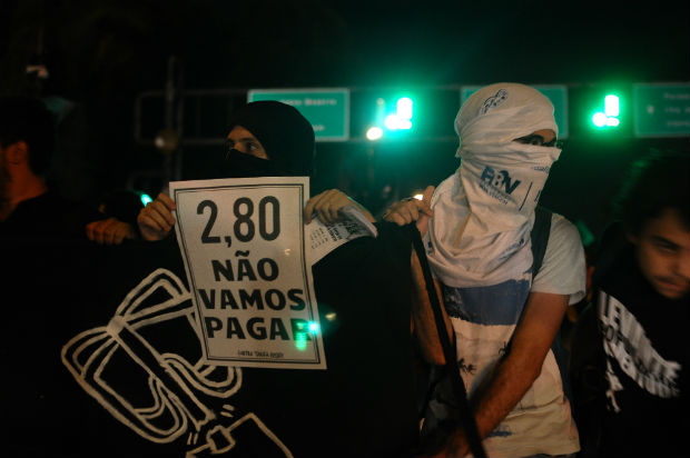 Na última sexta-feira Frente de Luta também articulou protesto. Foto: Joao Velozo/ Esp. DP./