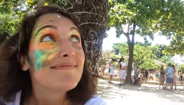 Em novembro, Clarice anunciou saída do Porta dos Fundos para se dedicar à música. Foto: YouTube/Reprodução/