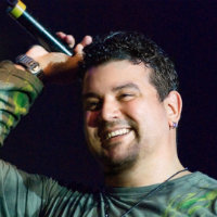 André Rio. 