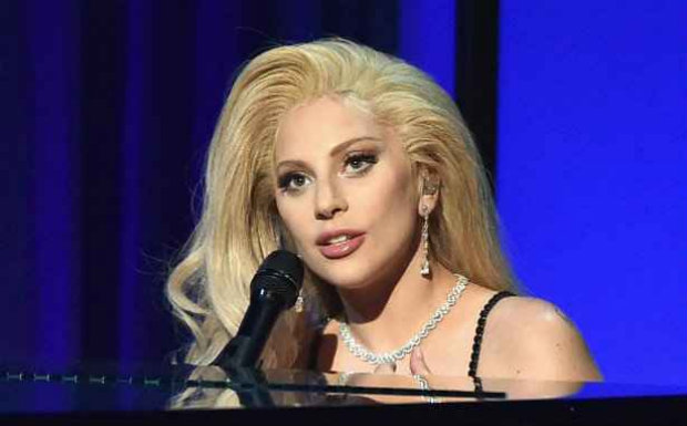 Lady Gaga tem compromissos no Grammy, dia 15 de fevereiro e depois no Oscar, no dia 28. Foto: Kevin Winter/Reprodução