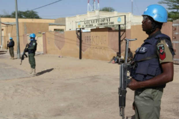 Um soldado da Missão da ONU no Mali é visto em Timbuctu, no dia 4 de fevereiro de 2016. Foto: Sébastien Rieussec/AFP/ Um soldado da Missão da ONU no Mali é visto em Timbuctu, no dia 4 de fevereiro de 2016. Foto: Sébastien Rieussec/AFP/