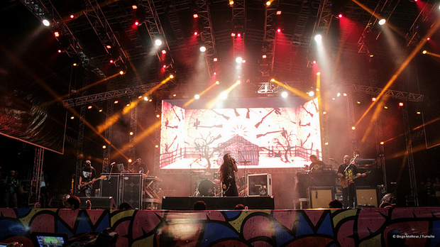 O Rappa também tocou no Marco Zero no carnaval de 2015. Foto: Diego Matheus/ Tumulto/ Divulgação/