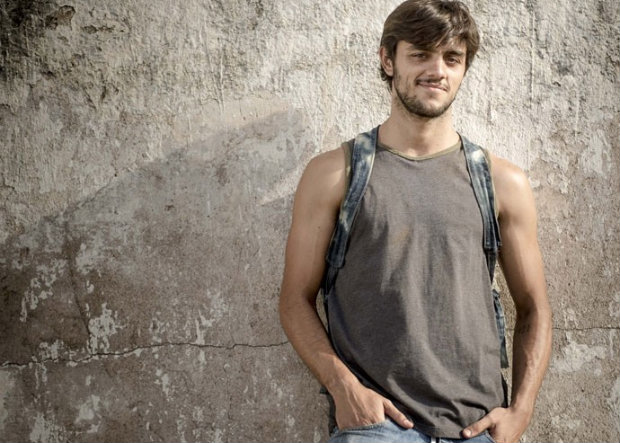 Felipe Simas vive Jonatas - Foto: TV Globo/Divulgação/Foto: TV Globo/Divulgação Felipe Simas vive Jonatas - Foto: TV Globo/Divulgação/Foto: TV Globo/Divulgação