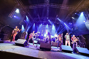 Ifá Afrobeat falou sobre a valorização da cultura africana. Foto: Ariel Martini/Divulgação