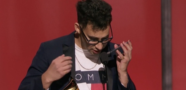 Jack Antonoff recebeu pr&ecirc;mio para Taylor Swift. Cr&eacute;dito: Grammy/Reprodu&ccedil;&atilde;o/