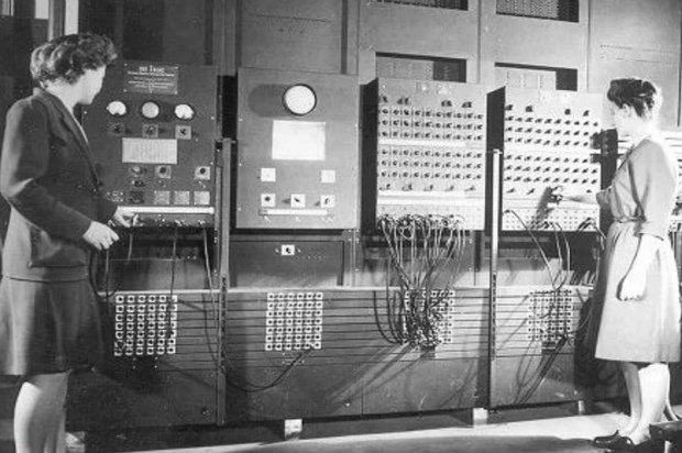 Fonte: eniac programmers project.