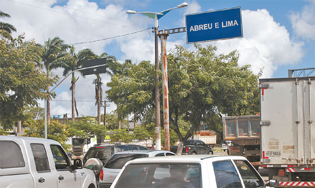 Rodovia de 14,4 quilômetros deve desafogar o trânsito em Abreu e Lima. Foto: Roberto Ramos/ DP/ Rodovia de 14,4 quilômetros deve desafogar o trânsito em Abreu e Lima. Foto: Roberto Ramos/ DP/