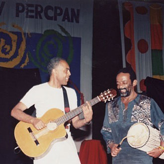 Foto de Gilberto Gil com Naná foi compartilhada nas redes sociais. Foto: Twitter/Reprodução