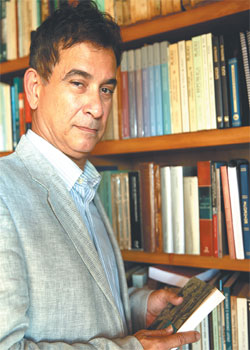 João Maurício Adeodato é professor de Introdução ao Direito da Faculdade de Direito do Recife (UFPE). Foto: Teresa Maia/ DP/