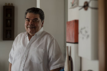 O psiquiatra lançou Eu, Singularíssima Pessoa no início dos anos 1990. Agora, adapta nova edição com comentários e ensaio. Foto: Divulgação