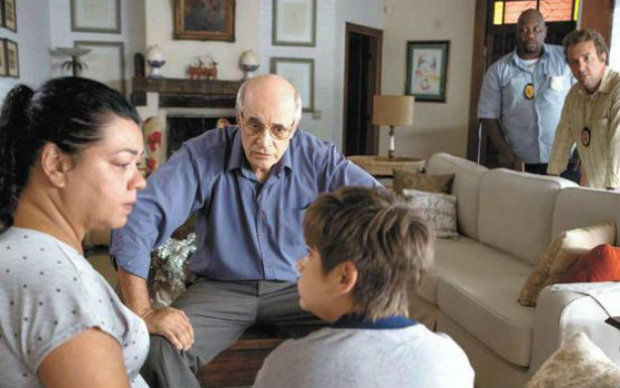 Marcos Caruso interpreta o delegado Pimentel, que sofre do mal de Alzheimer, na adaptação do livro de Lúcia Machado de Almeida. Foto: Aline Arruda/Divulgação/ Marcos Caruso interpreta o delegado Pimentel, que sofre do mal de Alzheimer, na adaptação do livro de Lúcia Machado de Almeida. Foto: Aline Arruda/Divulgação/
