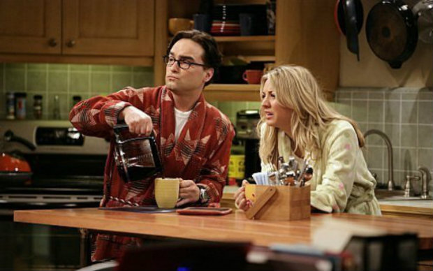 A bebida em uma das cenas de "The Big Bang Theory". Foto: Warner Bros./Reprodução