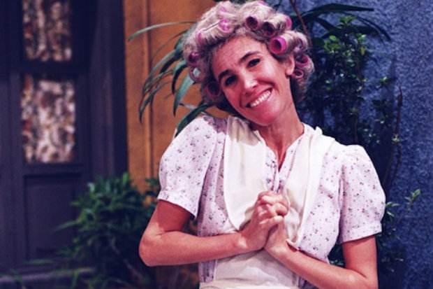 Em "Chaves", Dona Florinda costumava oferecer café para o namorado. Foto: Televisa/Reprodução