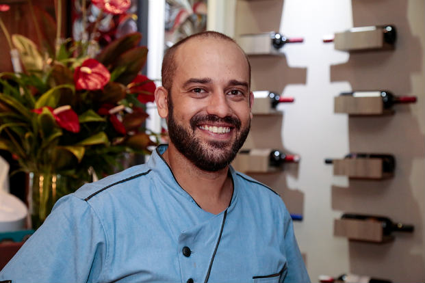 Chef Doryan Bessa é quem assina o menu. Foto: Engenho consult/Divulgação/