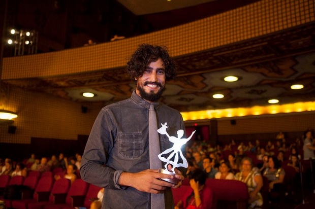 Pernambucano Renato G&oacute;es ganhou o trof&eacute;u de melhor ator coadjuvante. Foto: Daniela Nader/ Divulga&ccedil;&atilde;o/
