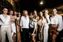Espedito Seleiro foi homenageado em desfile da estilista cearense Gisela Franck, no Dragão Fashion deste ano. Foto: DFB/Divulgação