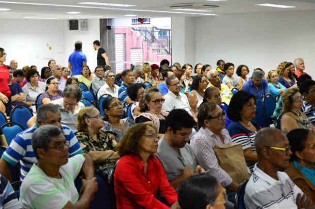 Assembleia previdenciária do Sindsprev-PE realizada no último dia 20 definiu várias ações do pleito de tentar assegurar a volta do ministério. Foto: Edmundo Ribeiro/ Assembleia previdenciária do Sindsprev-PE realizada no último dia 20 definiu várias ações do pleito de tentar assegurar a volta do ministério. Foto: Edmundo Ribeiro/