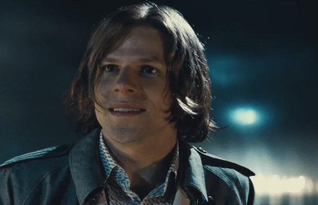 Eisenberg como Lex Luthor em cena de Batman vs. Superman. Foto: Warner/Divulga&ccedil;&atilde;o/