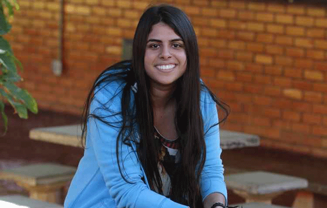 Janaína Cunha teve sorte e ganhou upgrade sem pagar a mais. Foto: Ana Rayssa/CB/Esp. CB