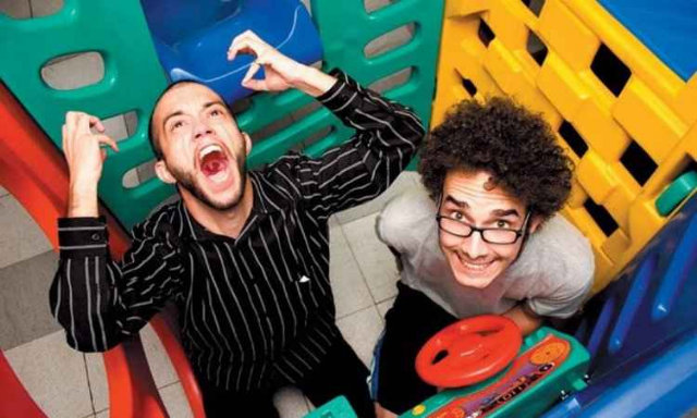 Dupla assumiu a autoria das músicas, mas afirmou, em sua defesa, não ser os responsáveis pela divulgação das letras na internet. Foto: Reprodução/Facebook/UDR/