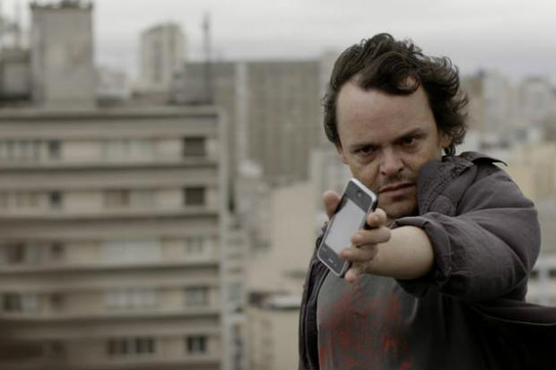 Roteiro narra um momento de crise de João Carlos, um morador de São Paulo, desiludido com a política. Foto: Reprodução/Facebook/ Roteiro narra um momento de crise de João Carlos, um morador de São Paulo, desiludido com a política. Foto: Reprodução/Facebook/