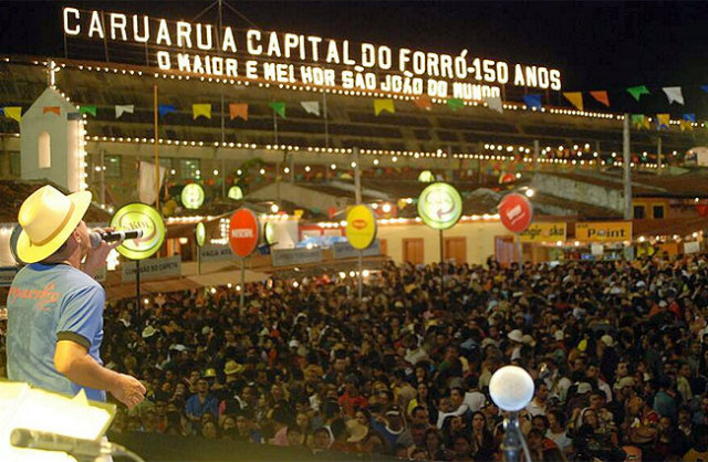 Emissora exibe o São João de Caruaru ao vivo, a partir das 22h. Foto: Facebook/Reprodução/ Emissora exibe o São João de Caruaru ao vivo, a partir das 22h. Foto: Facebook/Reprodução/