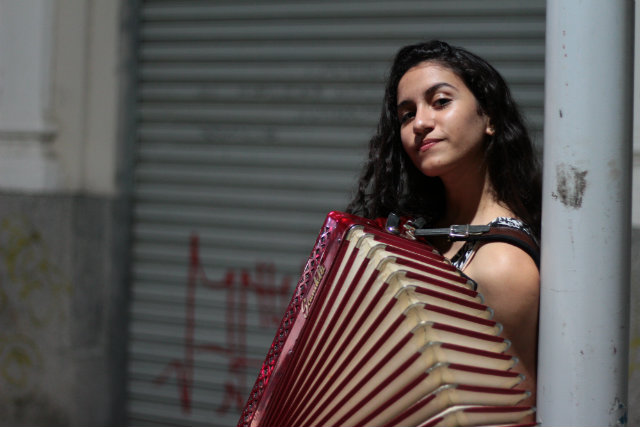 Os jovens talentos da sanfona garantem a perpetua&ccedil;&atilde;o das tradi&ccedil;&otilde;es populares nordestinas. Foto: Brenda Alcantara/DP/