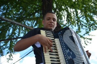 Thiaguinho do Acordeon gravou CD promocional em 2014. Foto: Malu Cavalcanti/DP