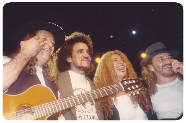 O grande encontro foi um dos projetos marcantes desenvolvido em parceria, reunindo Alceu, Zé Ramalho, Elba Ramalho e Geraldo Azevedo. Foto: BMG/Divulgação
