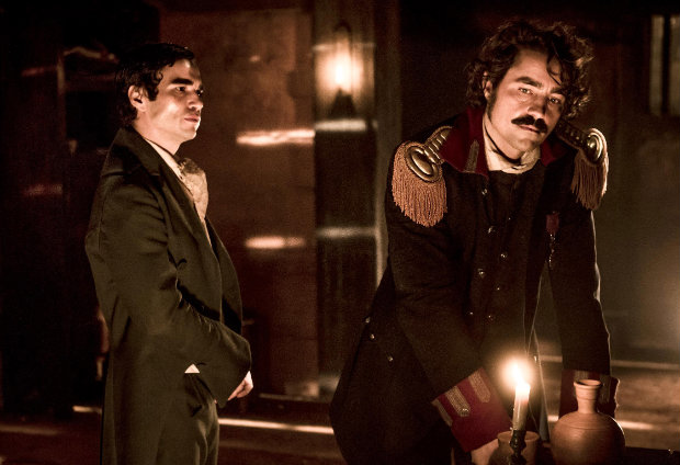 Caio Blat e Ricardo Pereira são André e Tolentino. Foto: TV Globo/Divulgação/ Caio Blat e Ricardo Pereira são André e Tolentino. Foto: TV Globo/Divulgação/