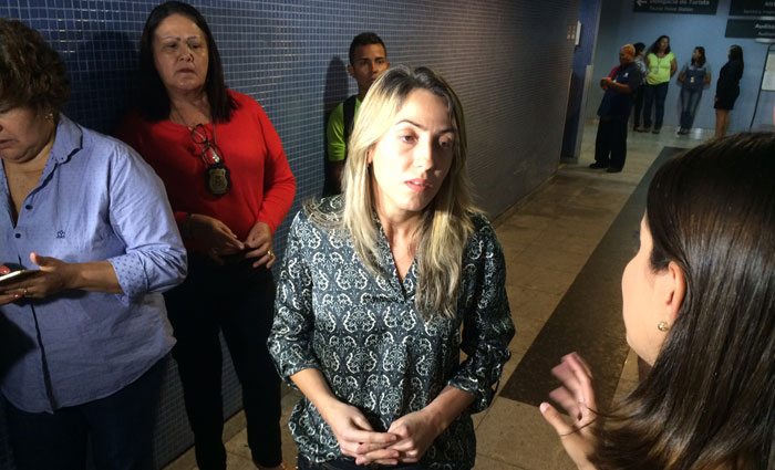 M&atilde;e de J&uacute;lia, Cl&aacute;udia Cavalcanti falou que no futuro quer que o pai seja presente na vida da filha. Foto: Maira Baracho/DP/