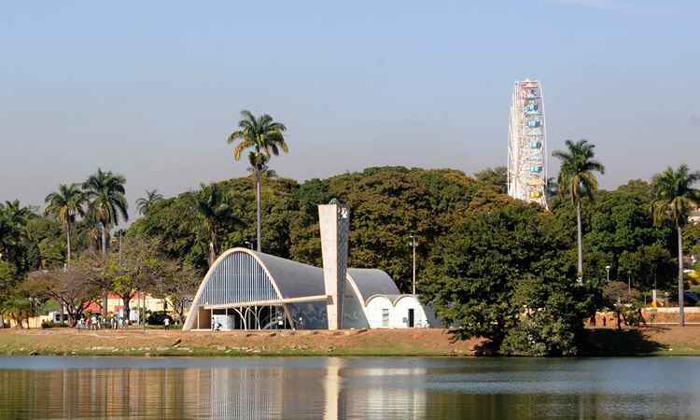 Complexo da Pampulha em Belo Horizonte inclui a Igreja de S&atilde;o Francisco de Assis: tra&ccedil;os do arquiteto Oscar Niemeyer. Foto: Beto Novaes/EM/D.A. Press/