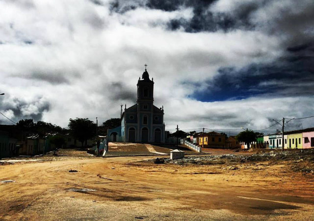 Distrito de Cimbres servirá para locações do longa-metragem. Foto: Netflix/Divulgação/