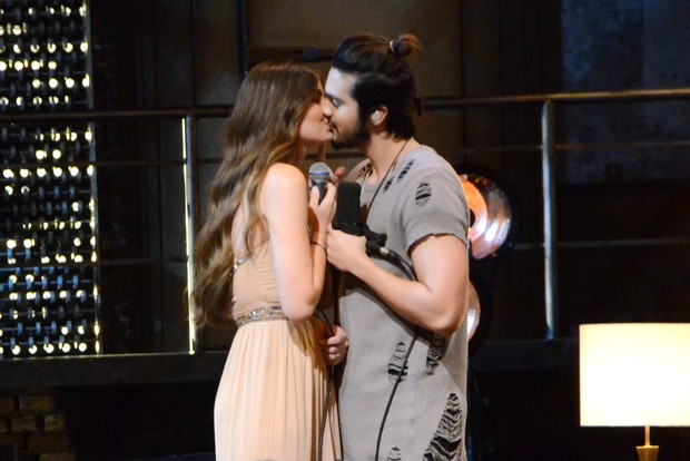 Os dois se beijaram durante a gravação do próximo DVD de Luan Santana. Foto: Instagram/Reprodução