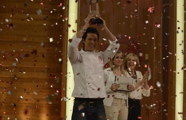 Leonardo prepara menu "terra e mar" e ganha o troféu de melhor cozinheiro do Brasil. Foto: Band/Divulgação/