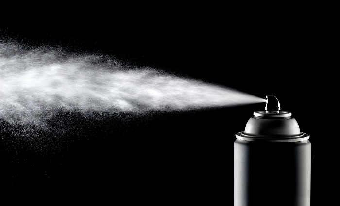 Uso do spray vem aumentando na medida em que crescem os casos de estupro e viol&ecirc;ncia contra as mulheres, que acabam lan&ccedil;ando m&atilde;o de estrat&eacute;gias para garantir a pr&oacute;pria seguran&ccedil;a. Foto: Reprodu&ccedil;&atilde;o/Internet/